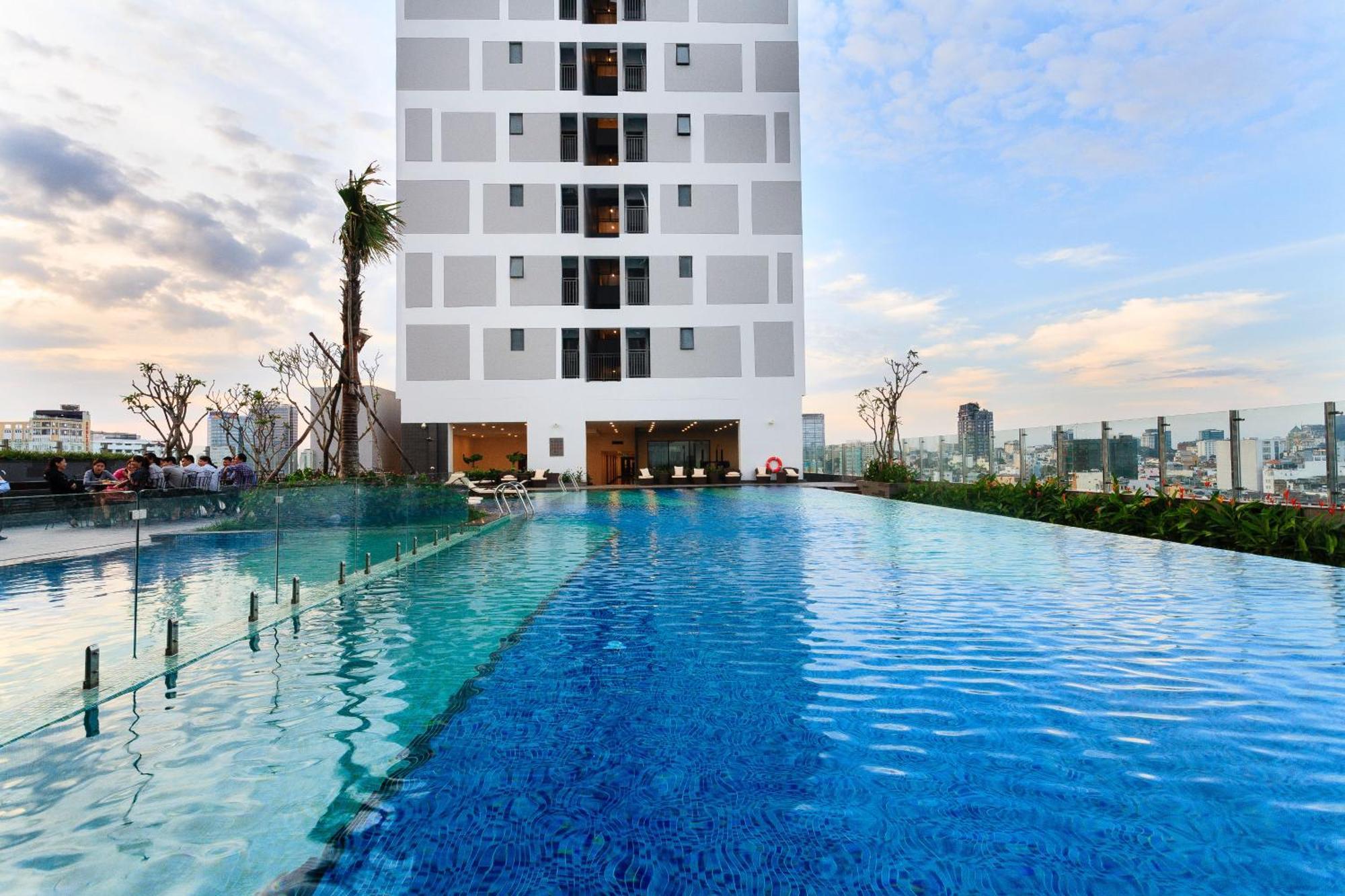 S'Home Saigon - Infinity Pool Signature Ho Chi Minh City Exterior photo